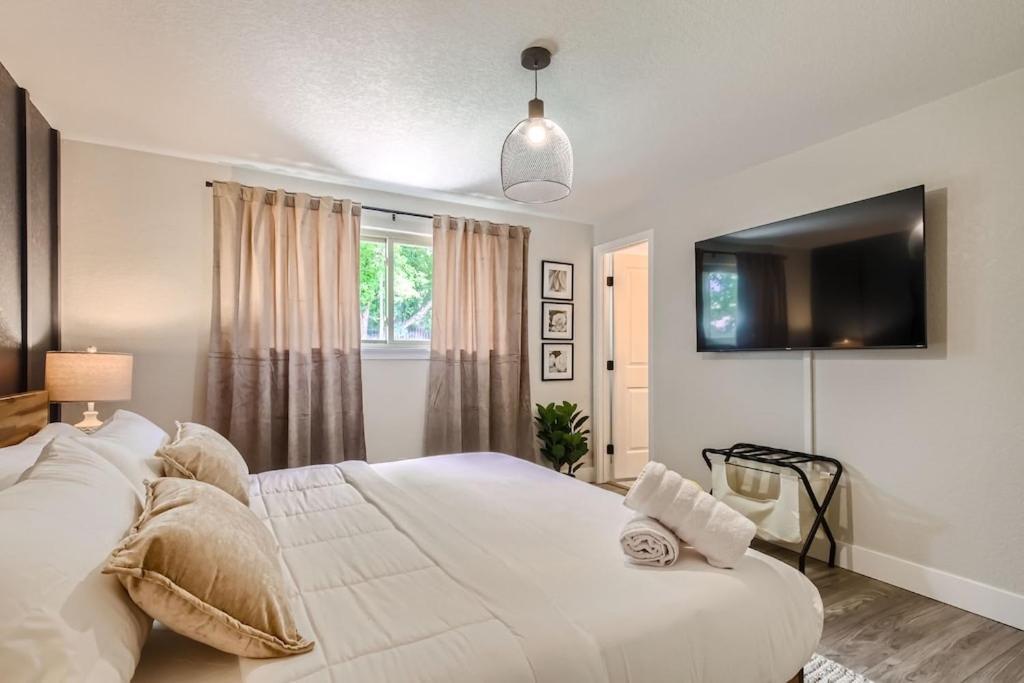 Heights Hideaway - Great Location - Game And Movie Room Westminster Exteriér fotografie